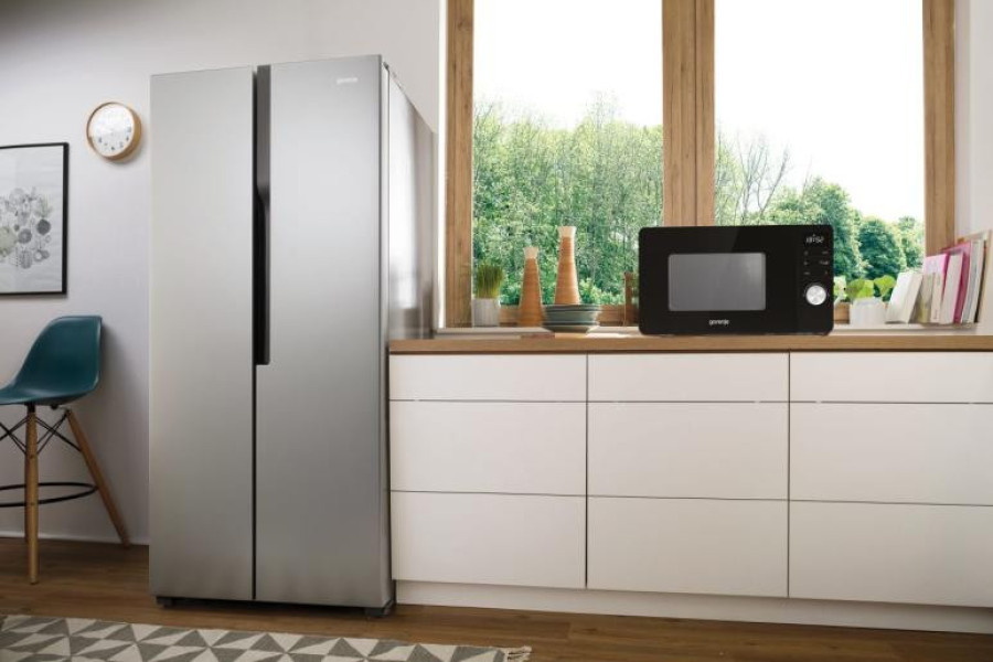  Мікрохвильова піч Gorenje MO20A3B 