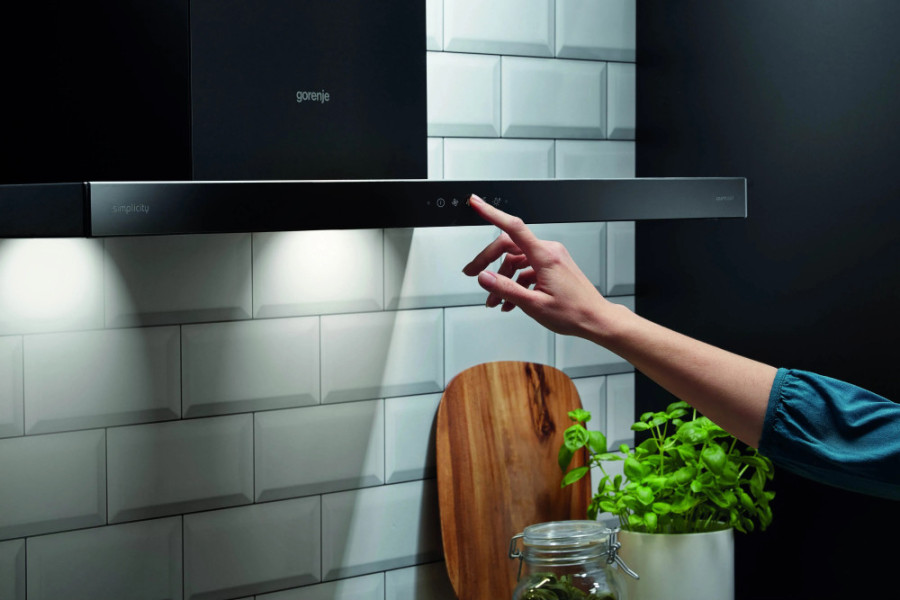  Вытяжка пристенная Gorenje WHT6SYW 