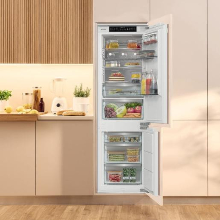 Холодильник встроенный Gorenje NRKI517E82WF 